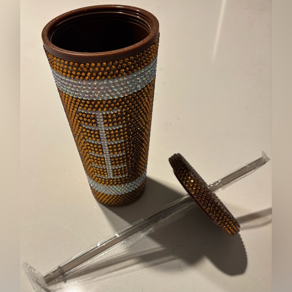 🌸 NWT Rhinestone Football Tumbler Straw for NFL Fans and Football Moms